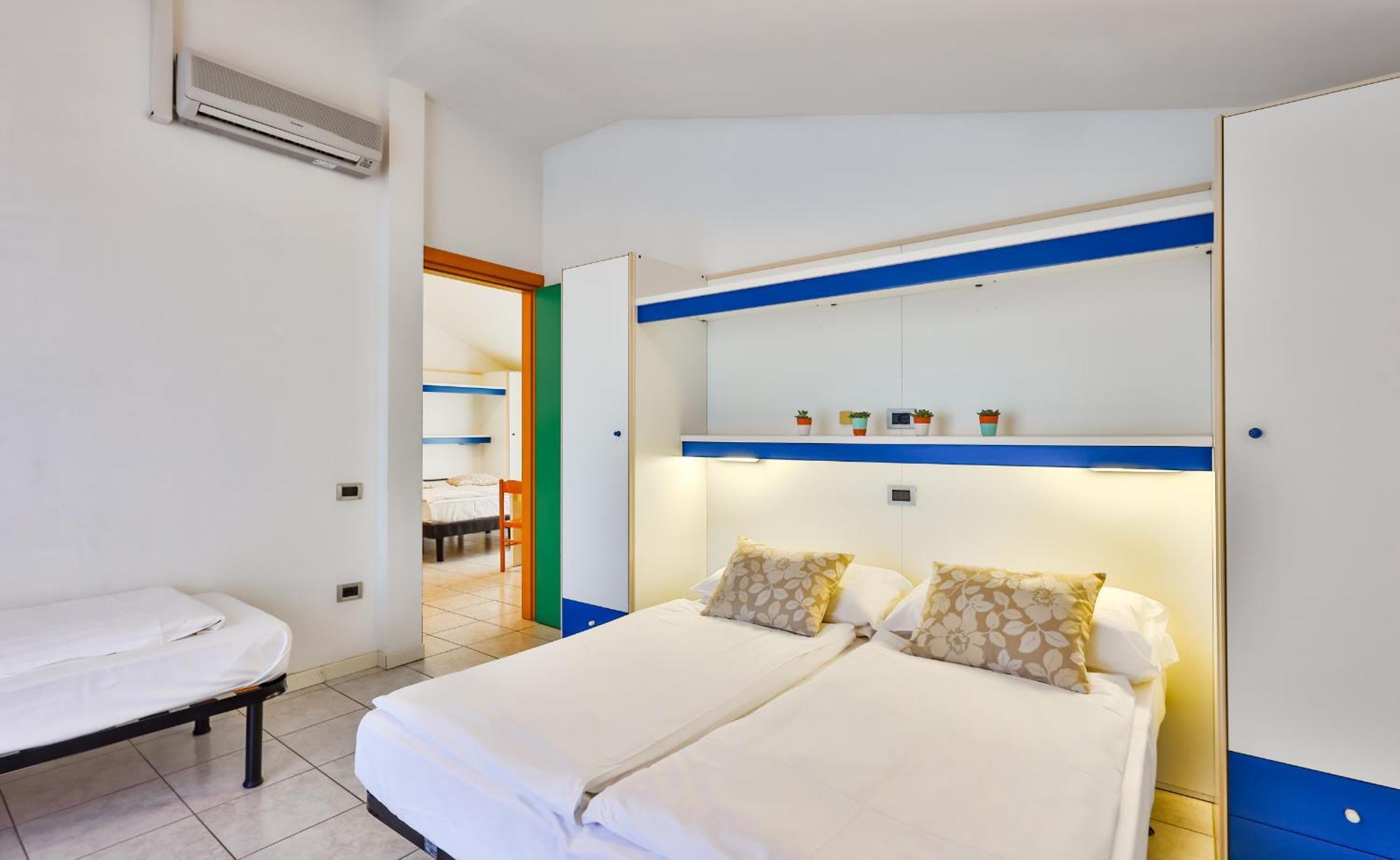 Aparthotel Carinzia Ліньяно-Сабб'ядоро Екстер'єр фото
